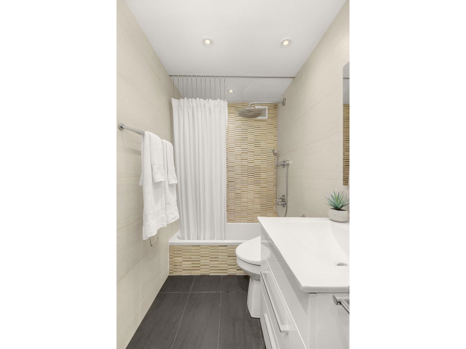 Real estate property located at 230 79TH #12CD, New York, Lenox Hill, New York City, NY