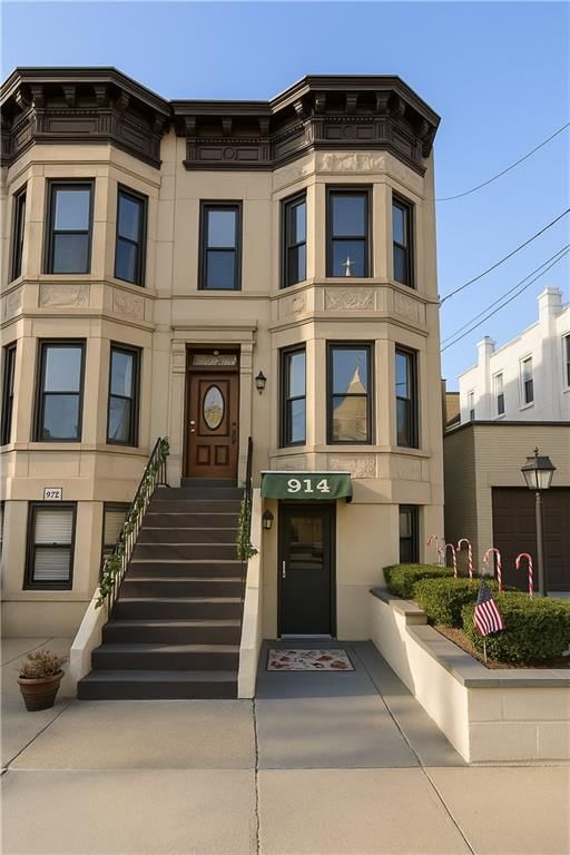 Real estate property located at 914 Bay Ridge, Kings, Dyker Heights, New York City, NY