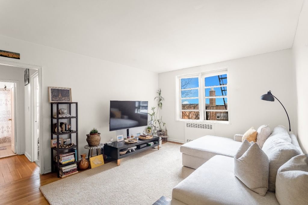 Real estate property located at 5614 Netherland #5C, Bronx, Bronx, New York City, NY