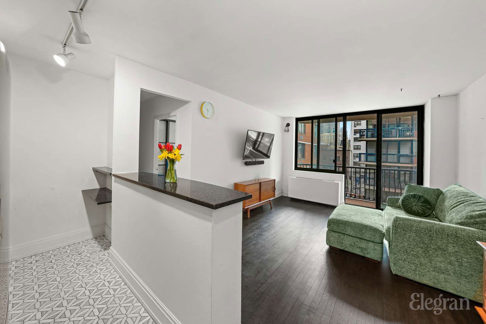Real estate property located at 343 74th #5F, New York, Upper East Side, New York City, NY