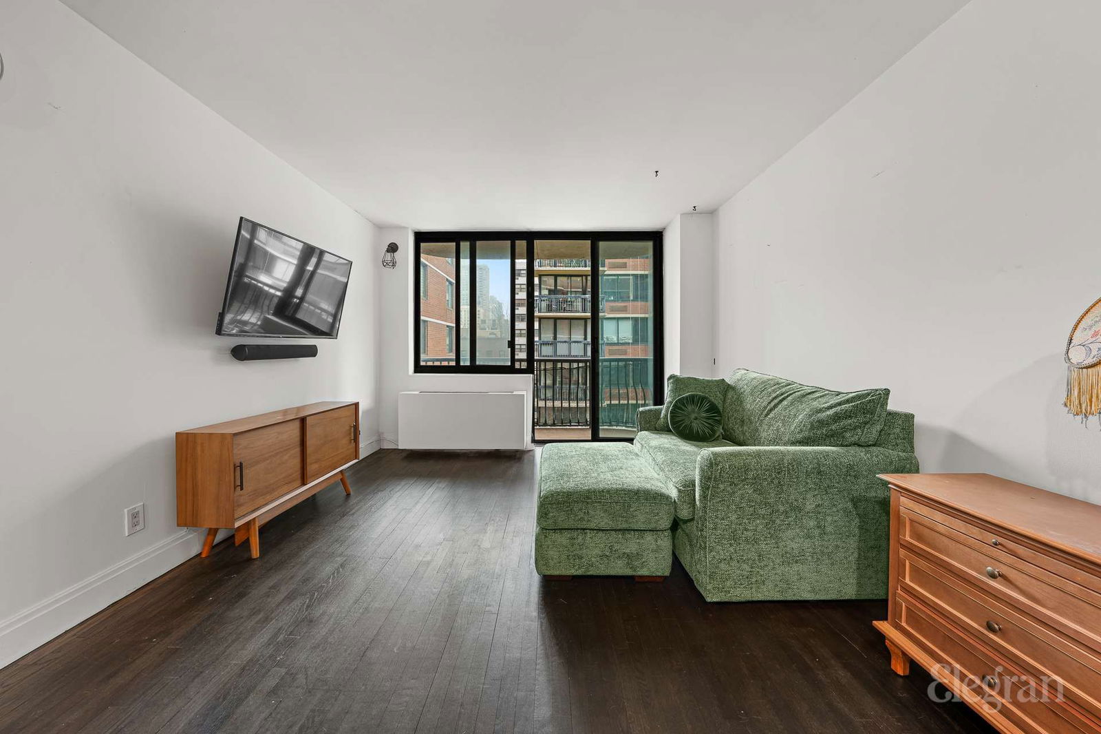 Real estate property located at 343 74th #5F, New York, Upper East Side, New York City, NY