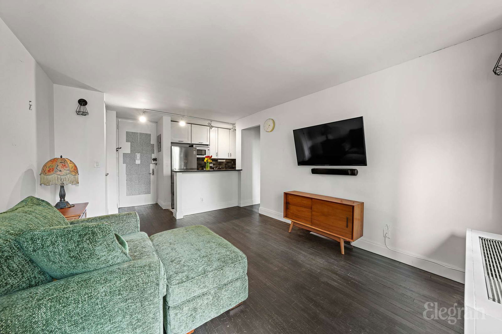 Real estate property located at 343 74th #5F, New York, Upper East Side, New York City, NY