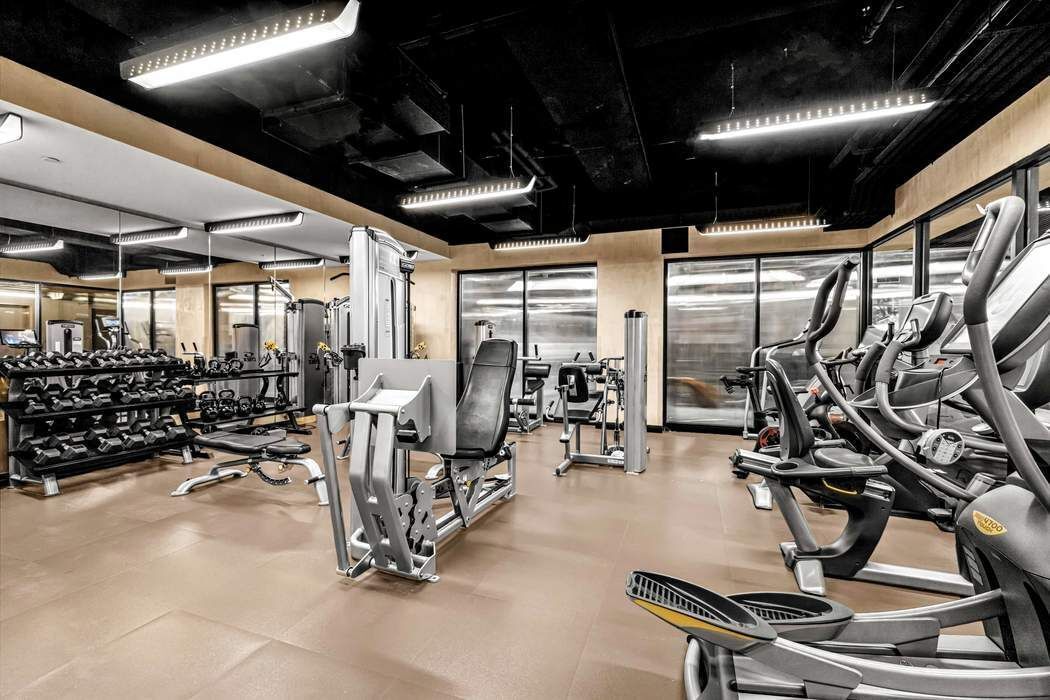 Real estate property located at 300 64th #17C, New York, Lenox Hill, New York City, NY