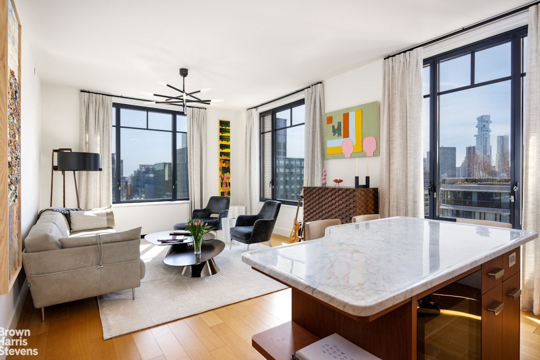 Real estate property located at 110 CHARLTON #25D, New York, Hudson Square, New York City, NY
