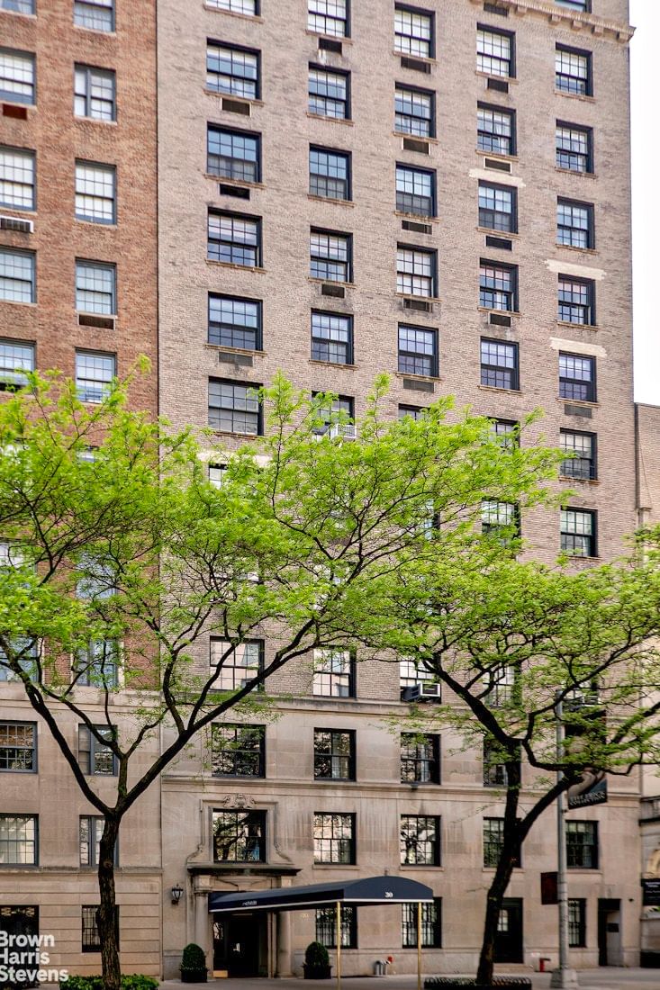 Real estate property located at 30 72ND #11THFL, New York, Lenox Hill, New York City, NY
