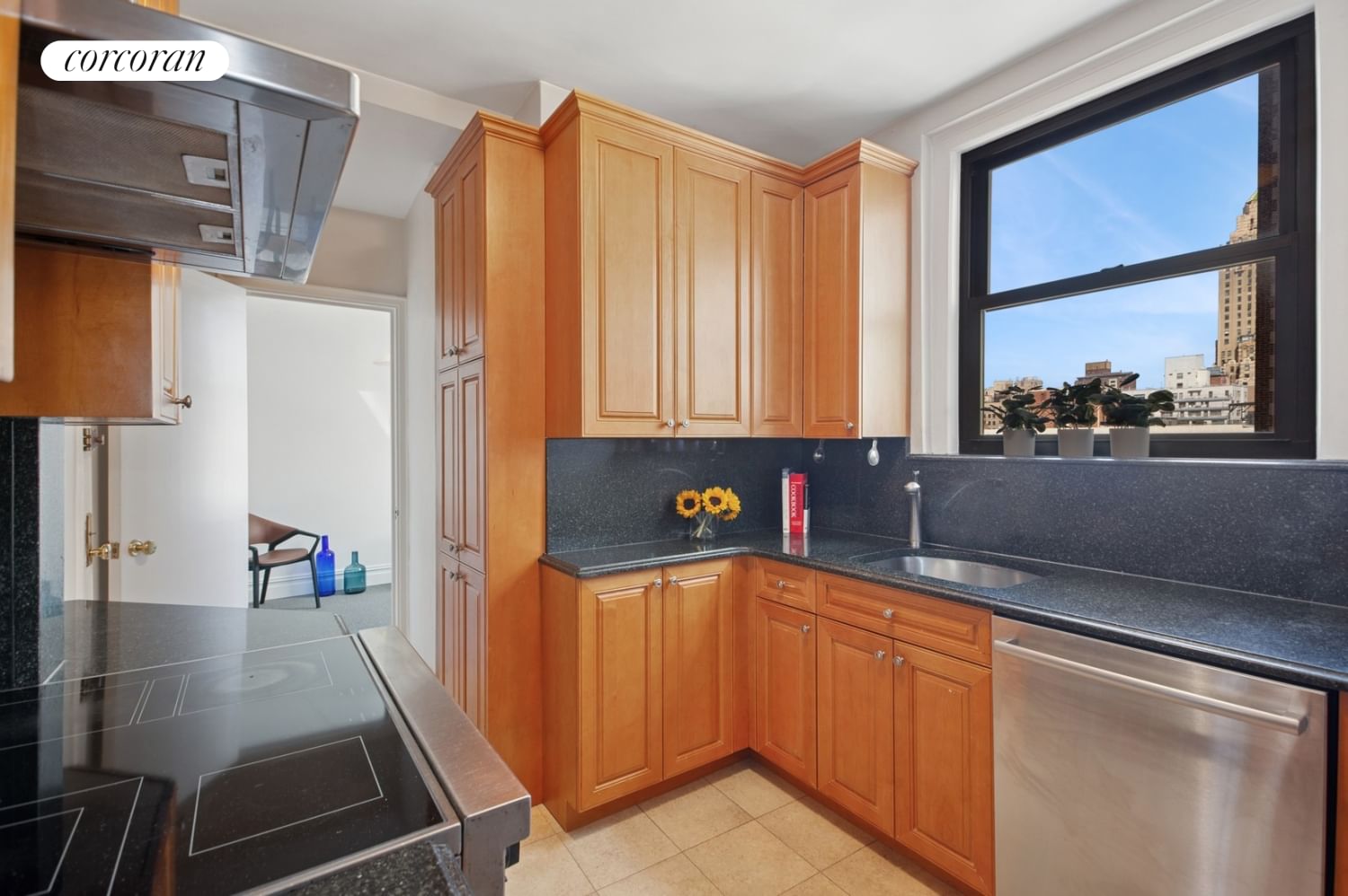 Real estate property located at 55 72ND #11N, New York, Lenox Hill, New York City, NY
