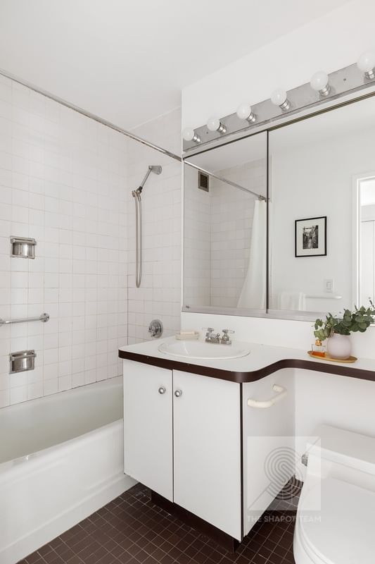 Real estate property located at 50 89th #28E, New York, Carnegie Hill, New York City, NY