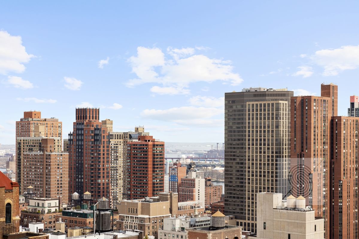Real estate property located at 50 89th #28E, New York, Carnegie Hill, New York City, NY