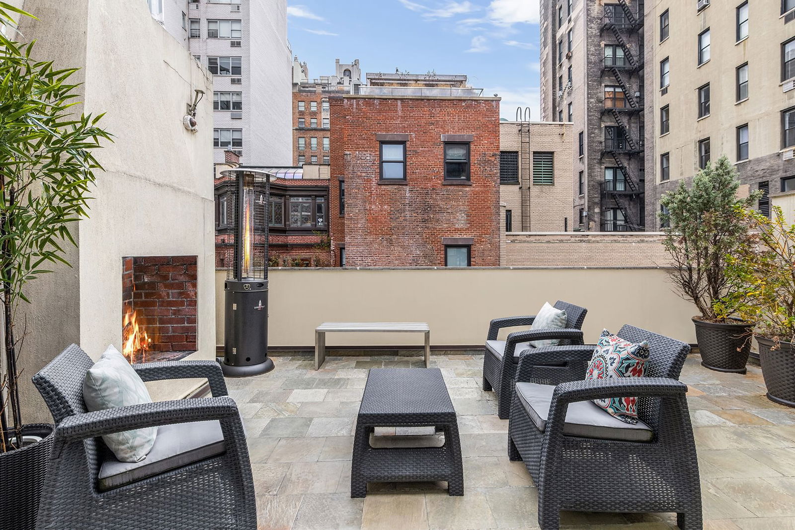 Real estate property located at 40 73rd, New York, Upper East Side, New York City, NY