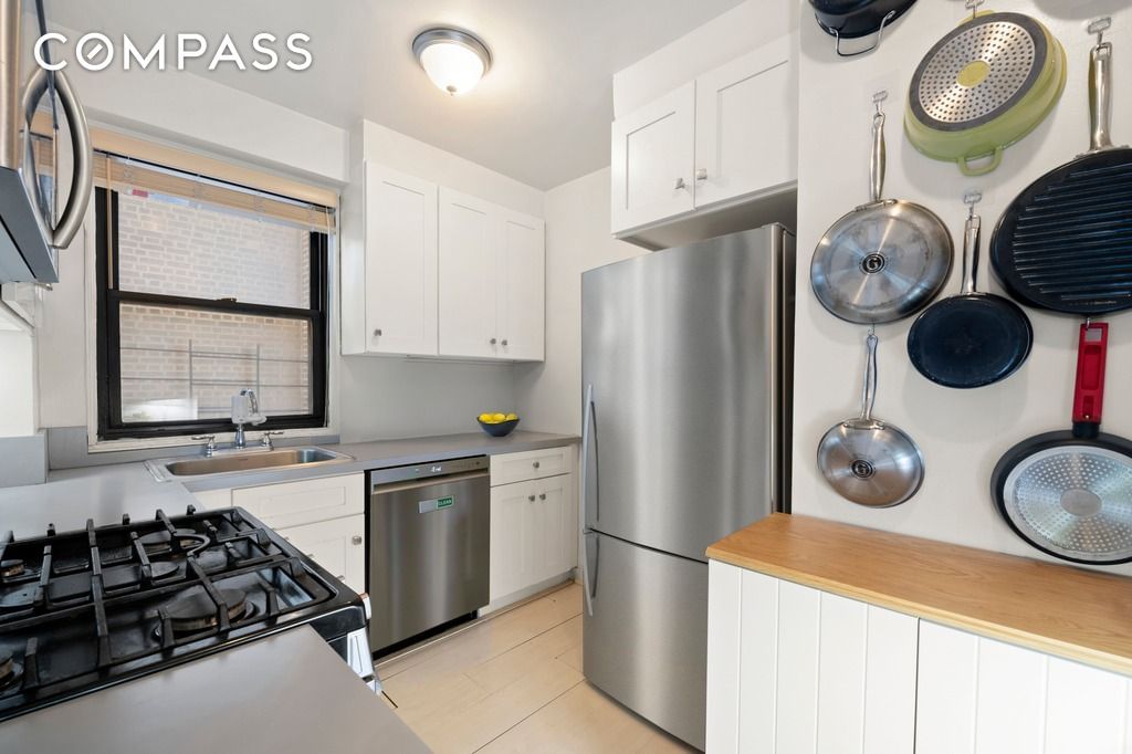 Real estate property located at 120 90th #8C, New York, Upper East Side, New York City, NY
