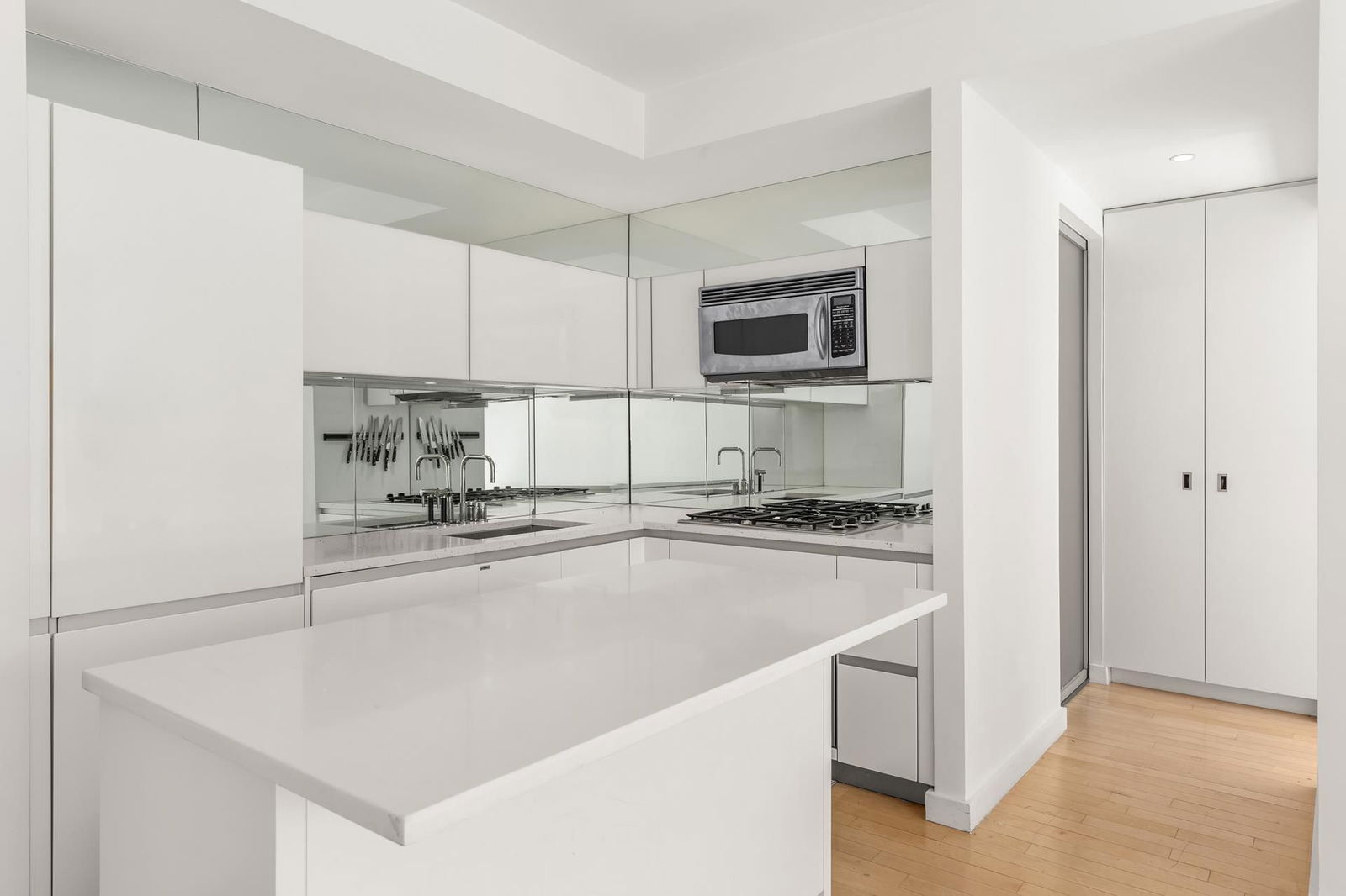Real estate property located at 425 13TH #6G, New York, East Village, New York City, NY