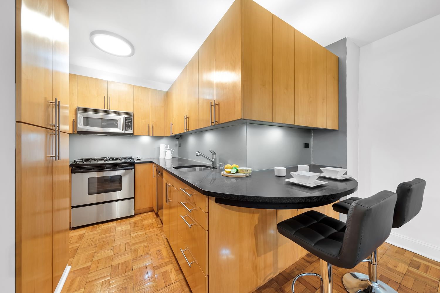 Real estate property located at 401 65th #12J, New York, Lenox Hill, New York City, NY
