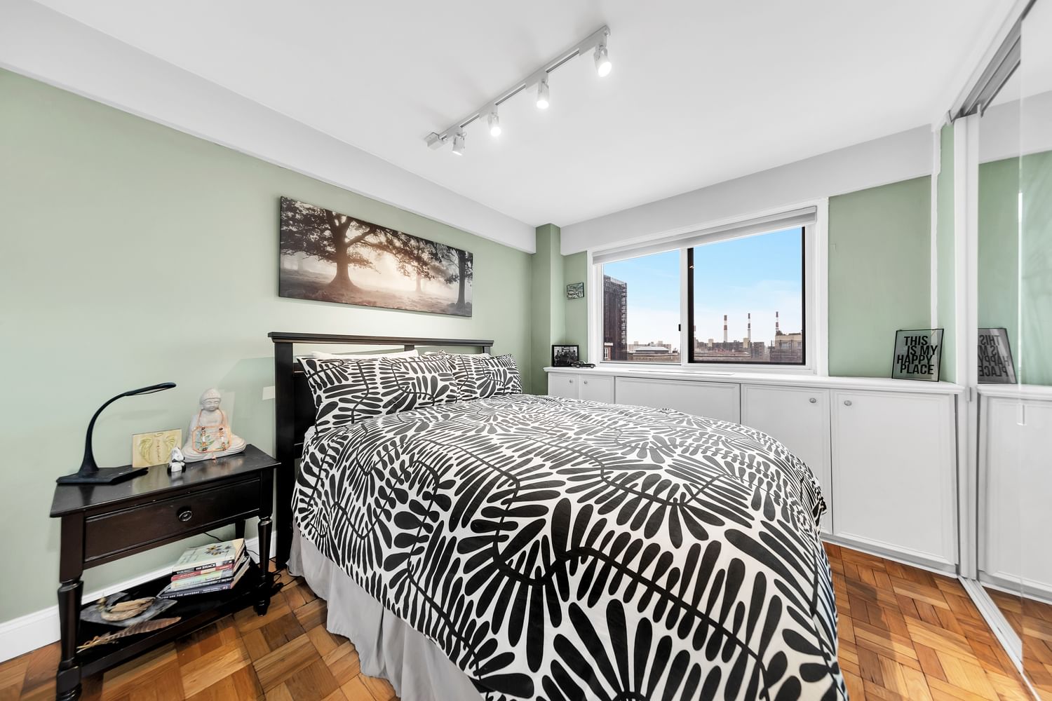 Real estate property located at 401 65th #12J, New York, Lenox Hill, New York City, NY