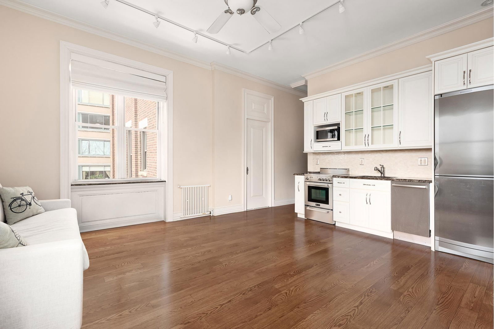 Real estate property located at 140 69TH #107C, New York, Lincoln Square, New York City, NY