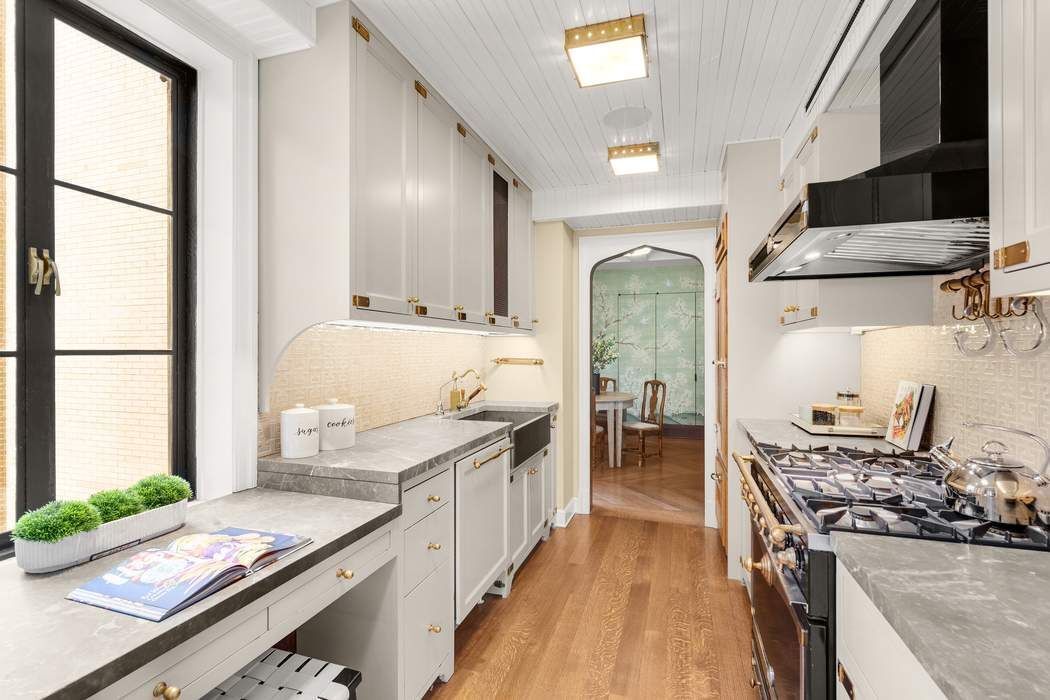 Real estate property located at 1 67th #512, New York, Lincoln Square, New York City, NY