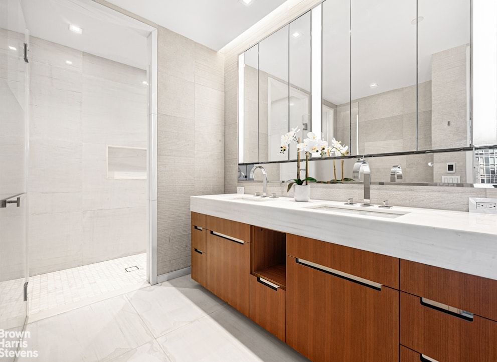 Real estate property located at 1 END #11L, New York, Lincoln Square, New York City, NY
