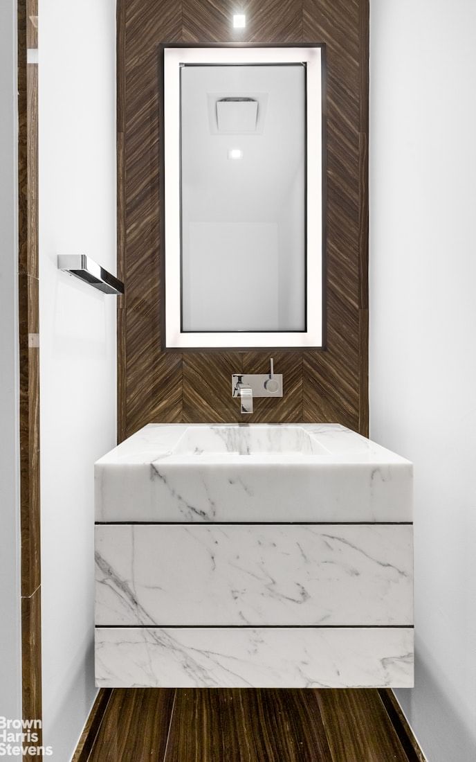 Real estate property located at 1 END #11L, New York, Lincoln Square, New York City, NY