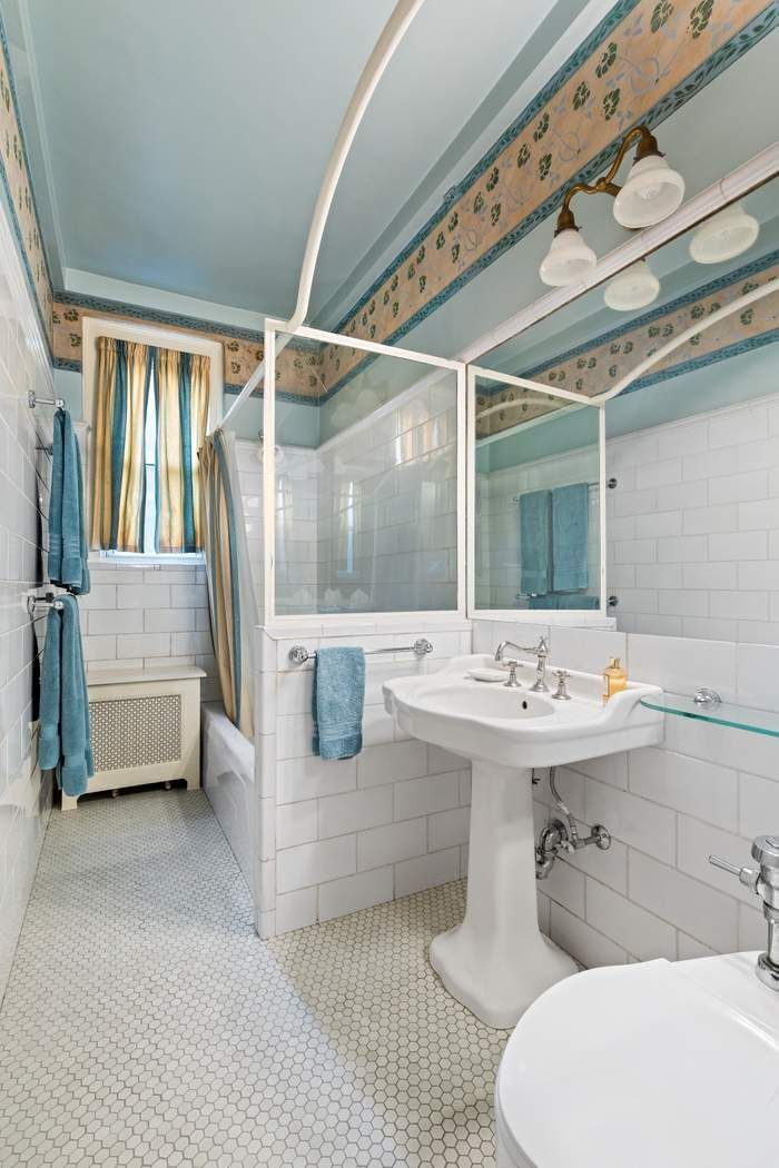 Real estate property located at 983 Park #3B, New York, Upper East Side, New York City, NY