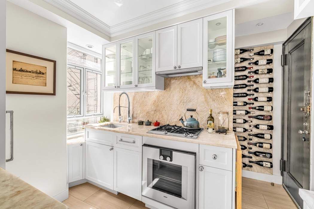 Real estate property located at 44 67th #11A, New York, Lenox Hill, New York City, NY