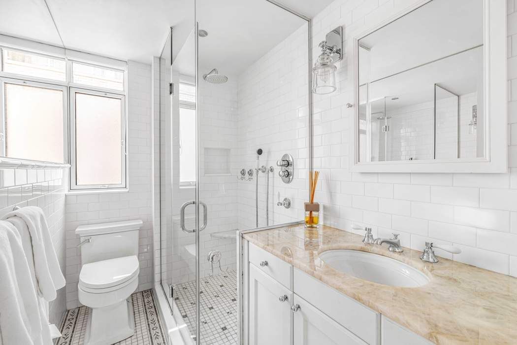 Real estate property located at 44 67th #11A, New York, Lenox Hill, New York City, NY
