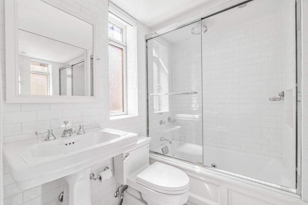 Real estate property located at 44 67th #11A, New York, Lenox Hill, New York City, NY