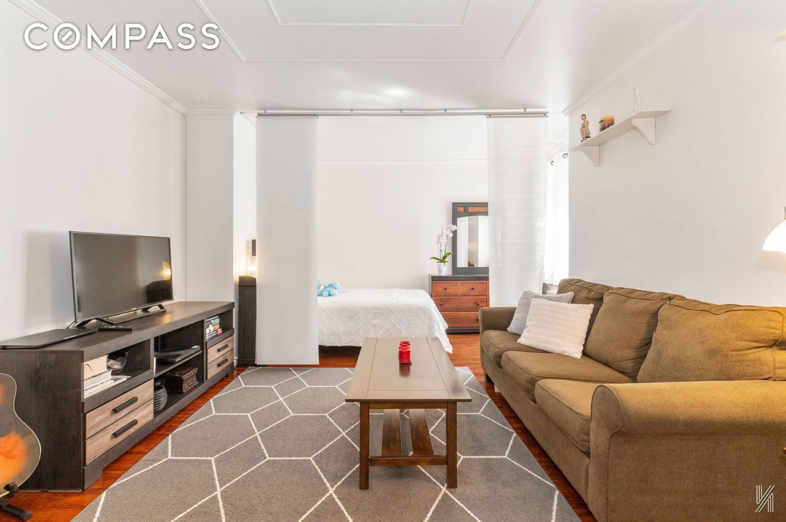 Real estate property located at 39-30 52nd #5E, Queens, Woodside, New York City, NY