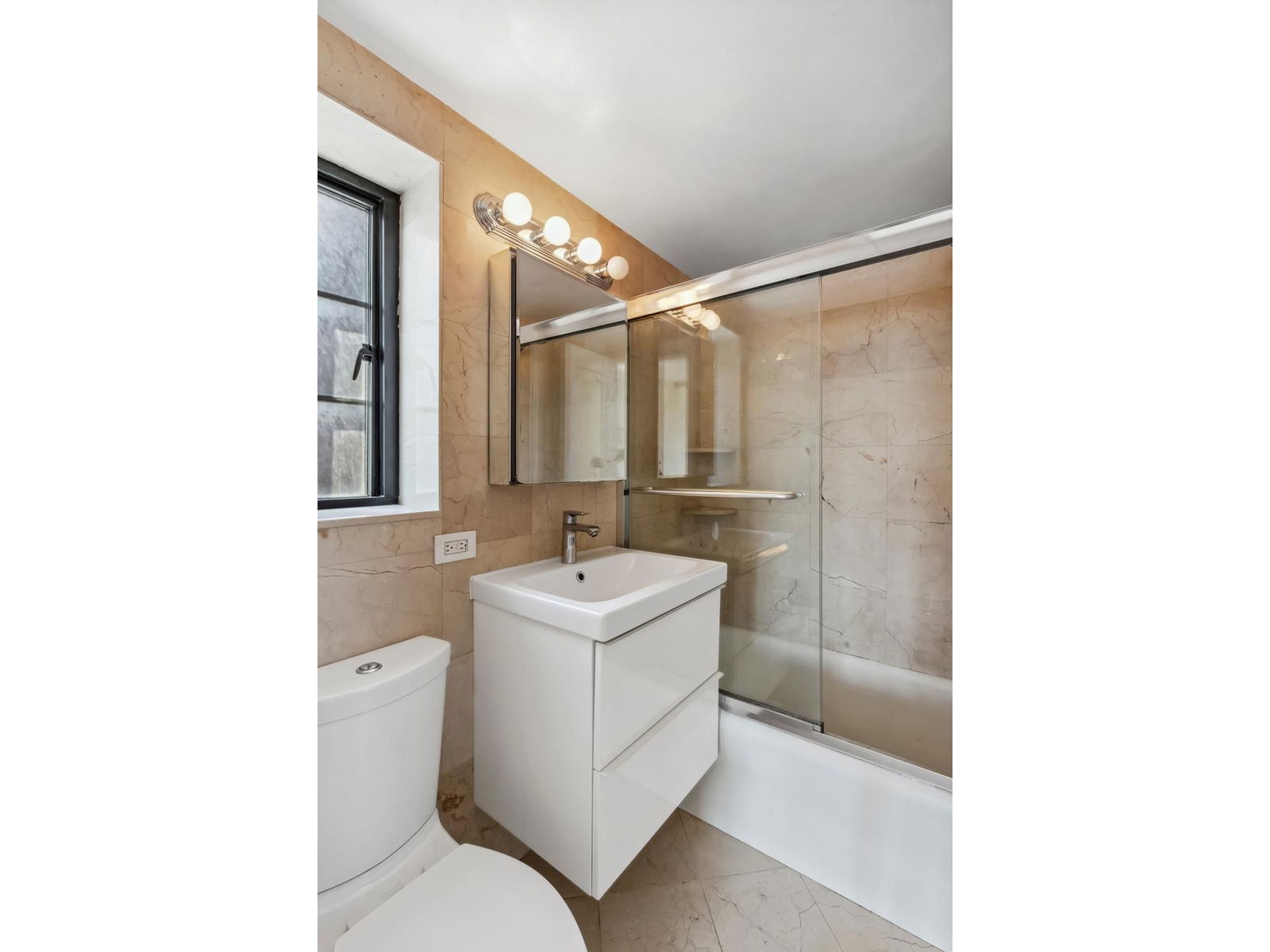 Real estate property located at 5 TUDOR CITY #425, New York, Murray Hill, New York City, NY