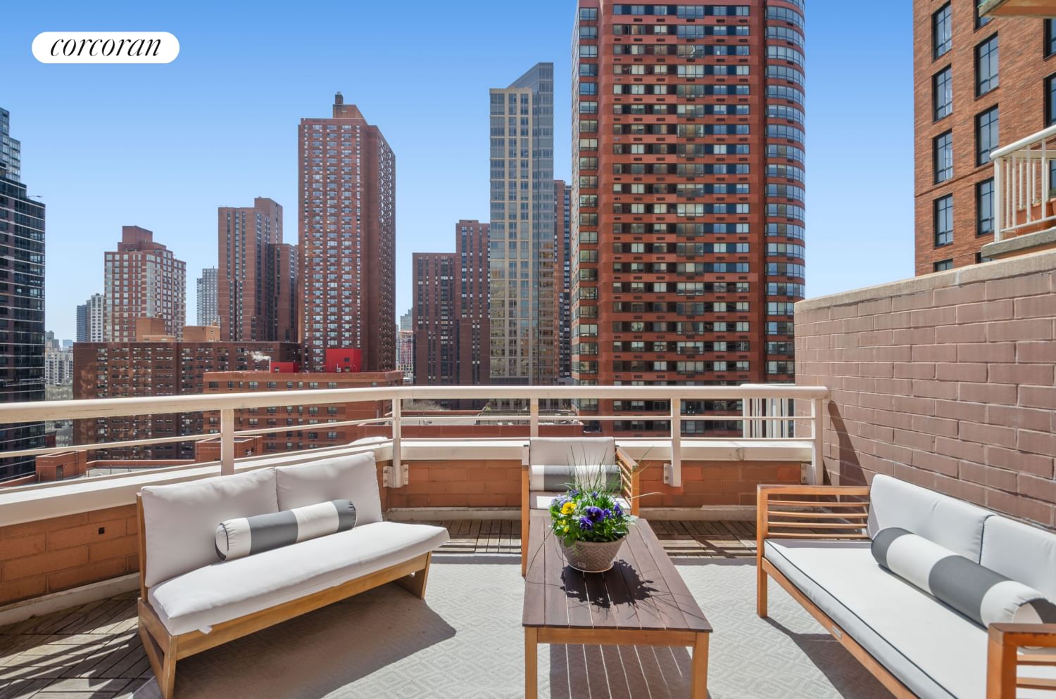 Real estate property located at 206 95TH #16A, New York, Yorkville, New York City, NY