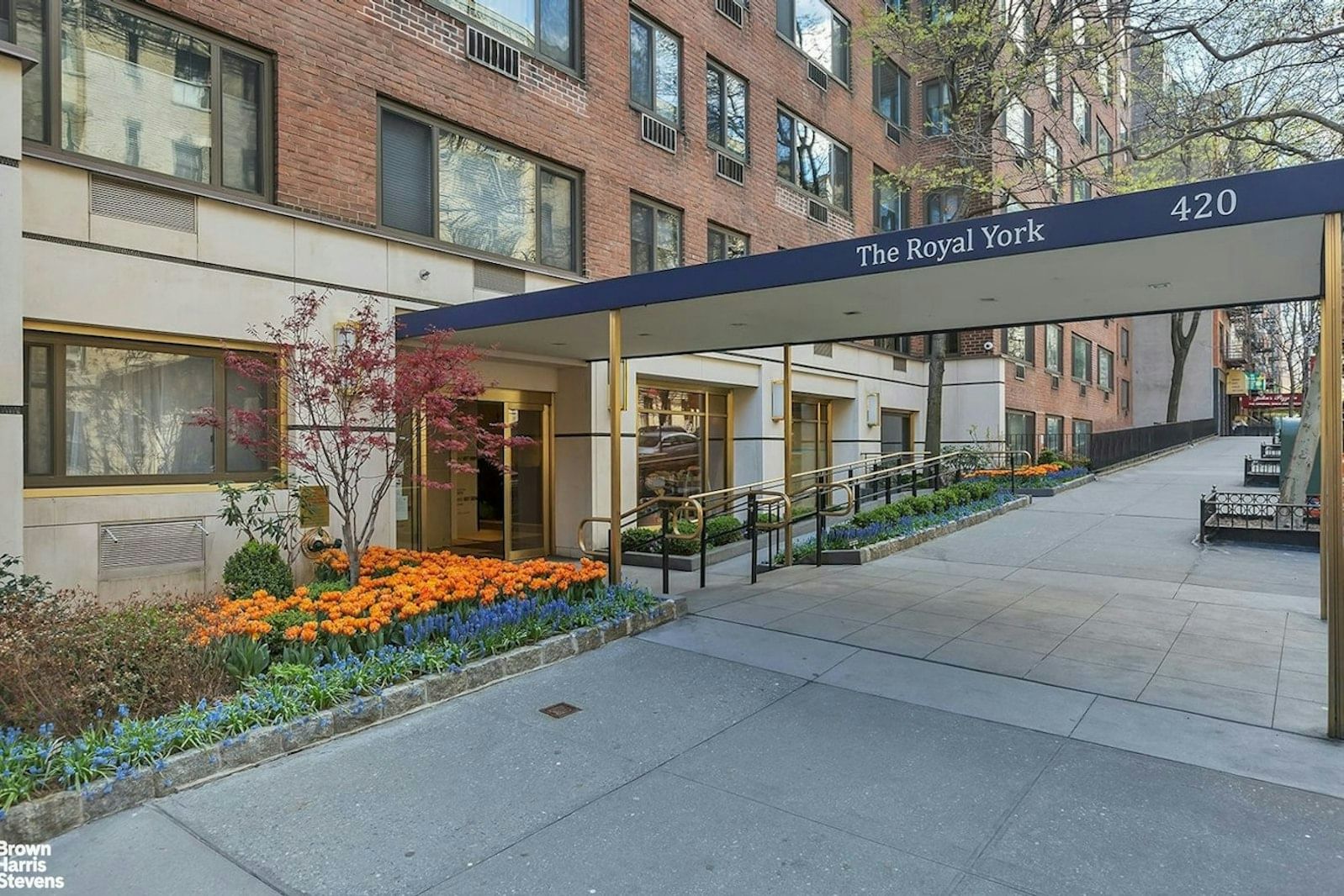 Real estate property located at 420 64TH W12FG, New York, Lenox Hill, New York City, NY