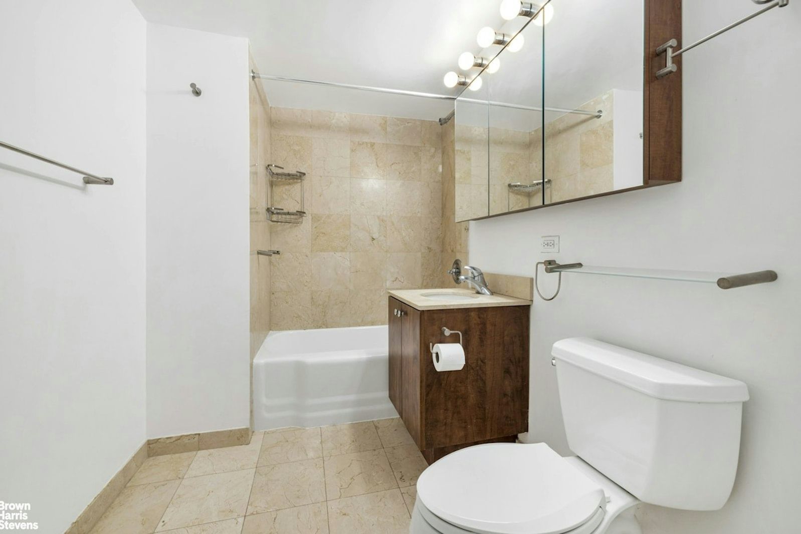 Real estate property located at 420 64TH W12FG, New York, Lenox Hill, New York City, NY