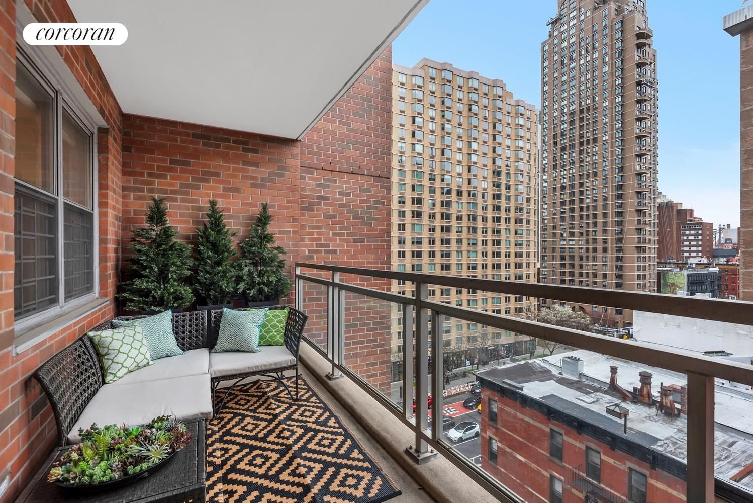 Real estate property located at 360 72ND B1008, New York, Lenox Hill, New York City, NY