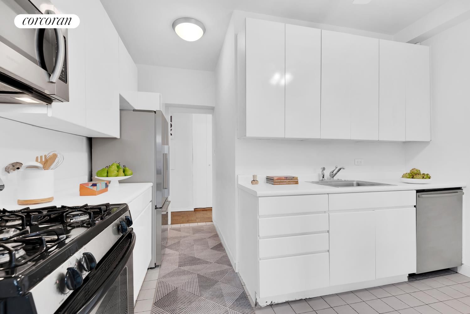 Real estate property located at 360 72ND B1008, New York, Lenox Hill, New York City, NY