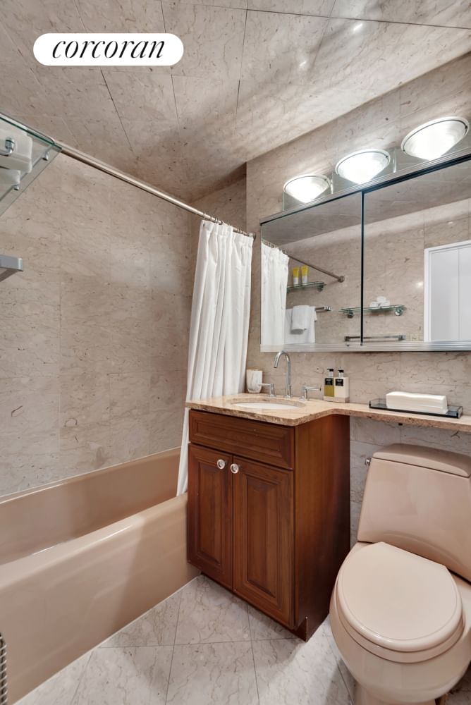 Real estate property located at 360 72ND B1008, New York, Lenox Hill, New York City, NY