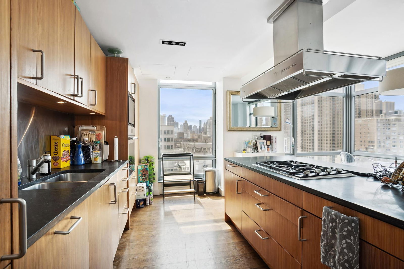 Real estate property located at 450 83RD #14D, New York, Yorkville, New York City, NY