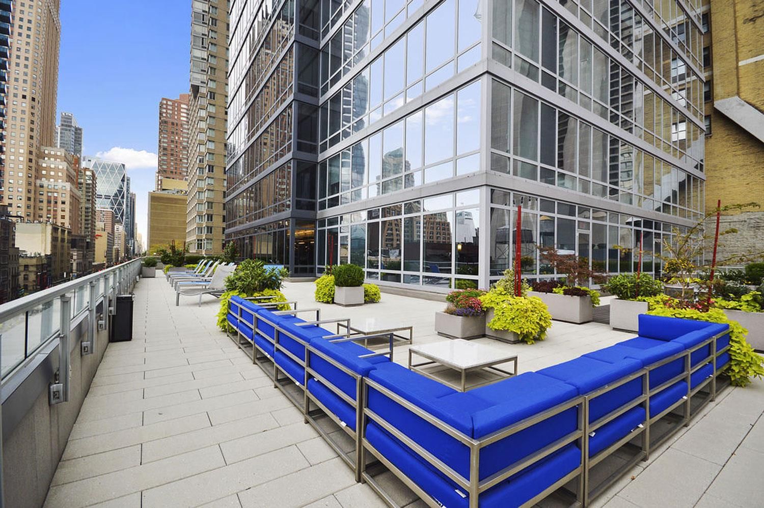 Real estate property located at 247 46TH #2202, New York, Midtown, New York City, NY