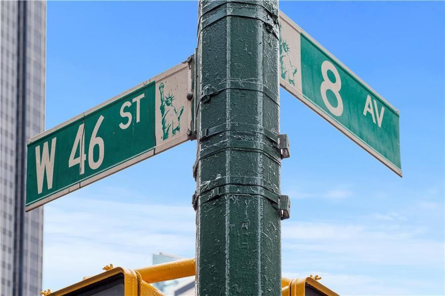 Real estate property located at 247 46TH #2202, New York, Midtown, New York City, NY