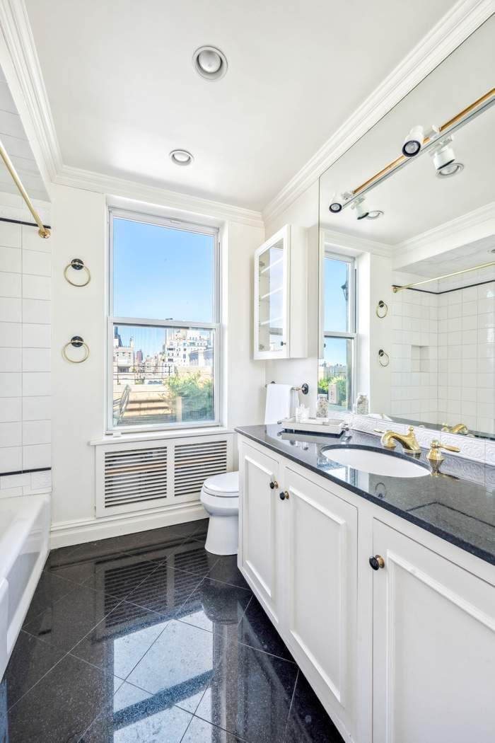 Real estate property located at 4 70th PH, New York, Lenox Hill, New York City, NY
