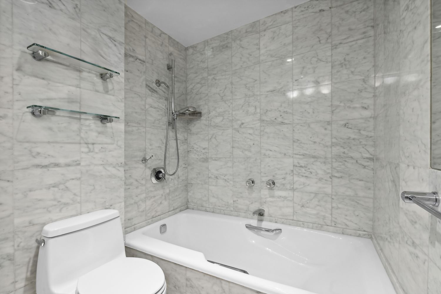 Real estate property located at 152 63RD #2, New York, Lenox Hill, New York City, NY