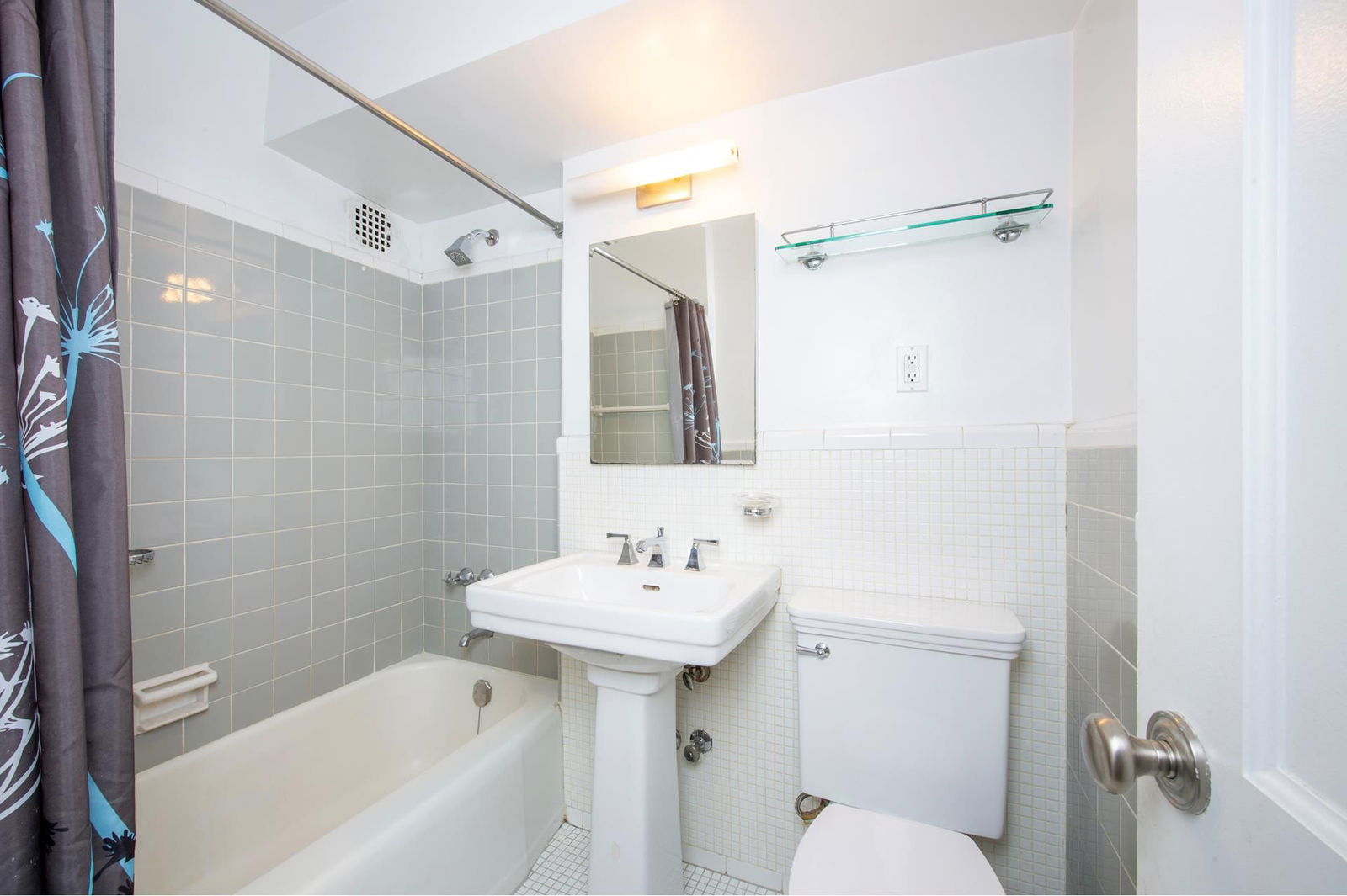 Real estate property located at 240 76TH #8R, New York, Lenox Hill, New York City, NY