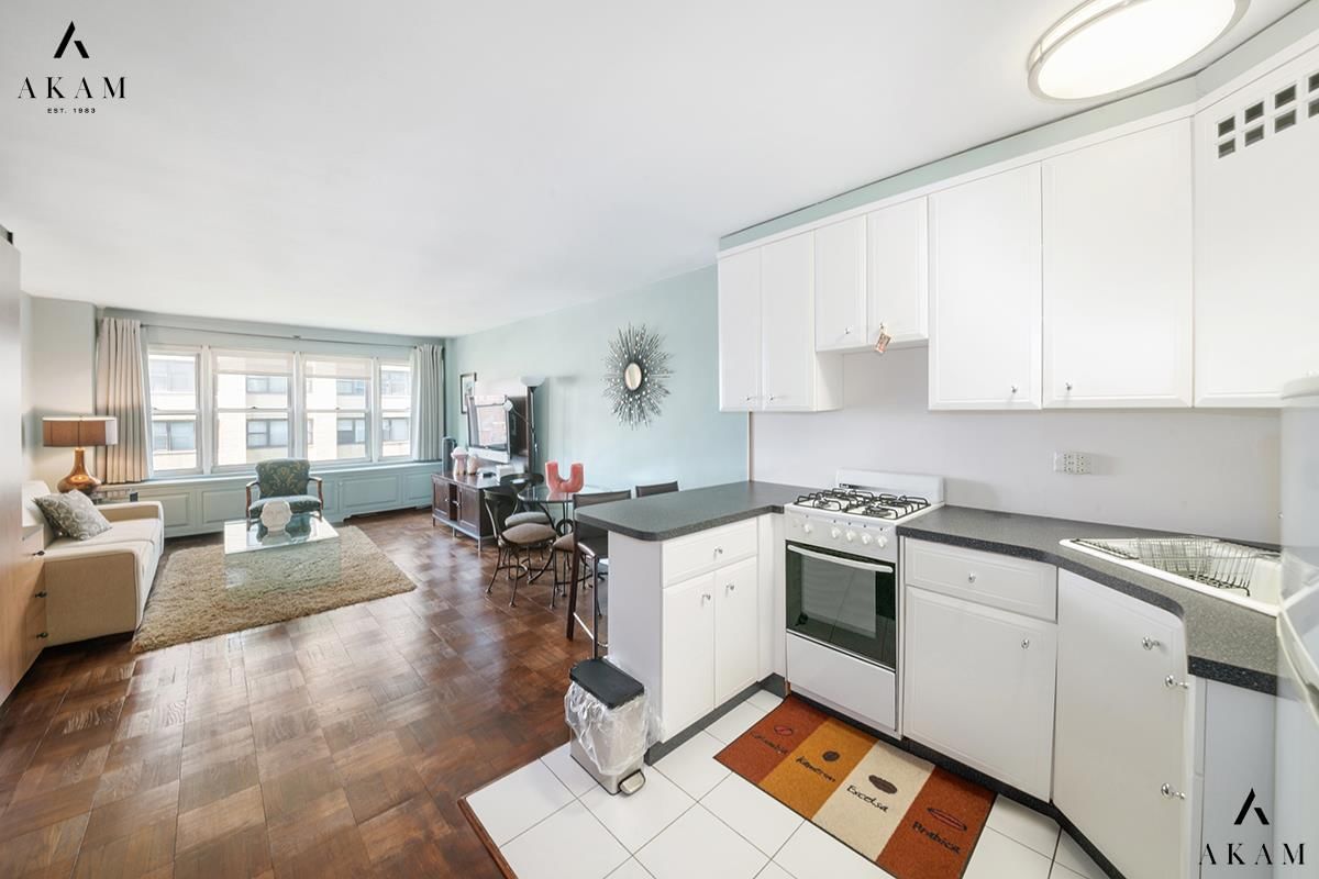 Real estate property located at 155 38th #9-H, New York, Murray Hill, New York City, NY