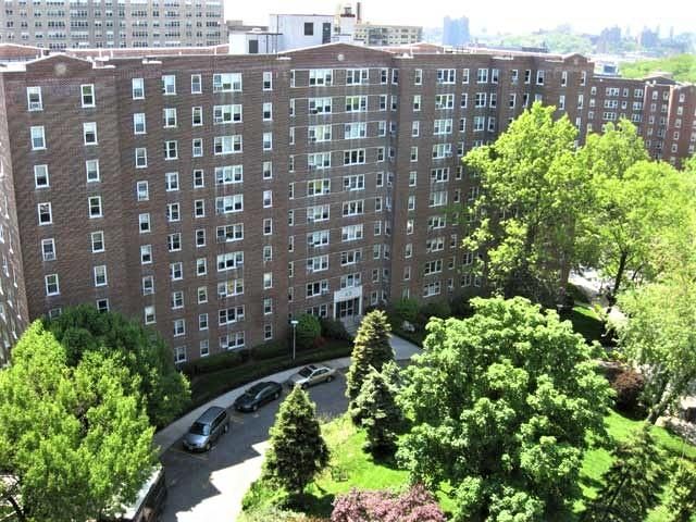 Real estate property located at 80 Knolls #8-L, Bronx, Spuyten Duyvil, New York City, NY
