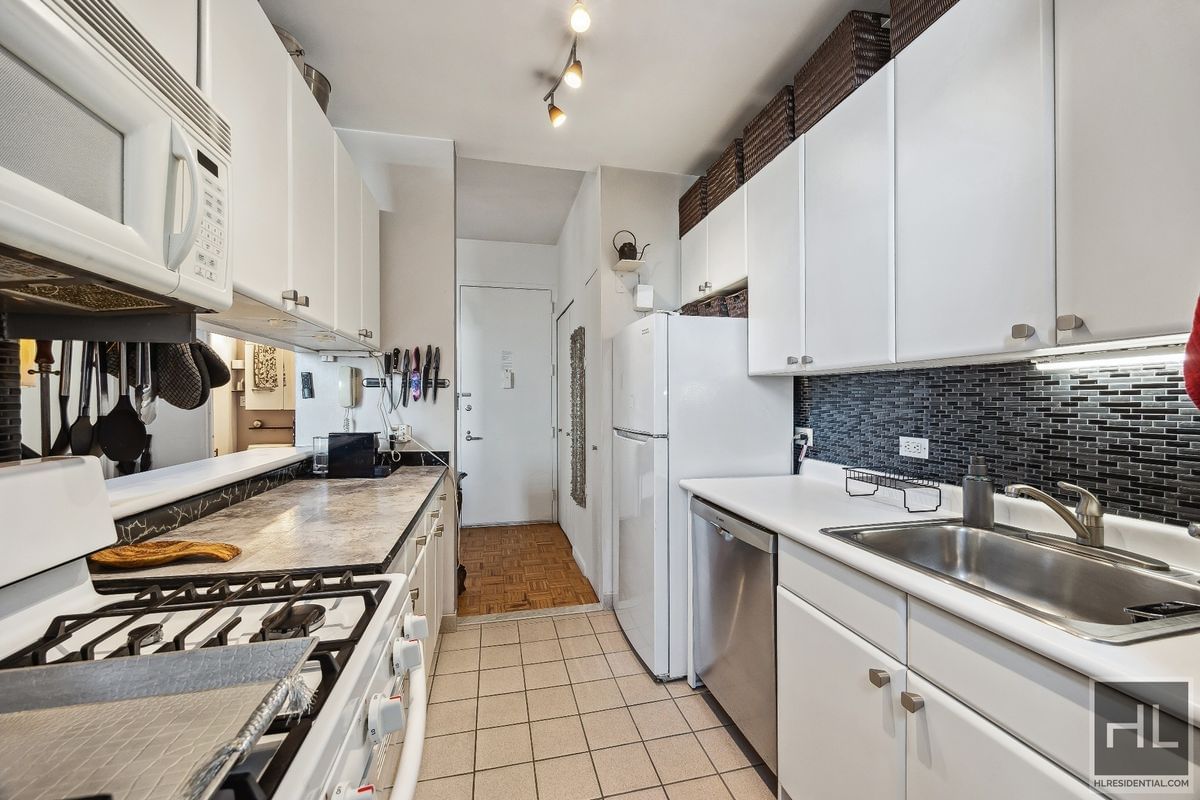 Real estate property located at 99 John #2109, New York, Financial District, New York City, NY