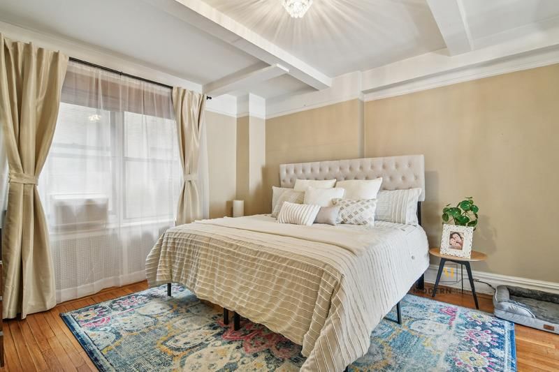 Real estate property located at 225 79th #8-B, New York, Upper East Side, New York City, NY