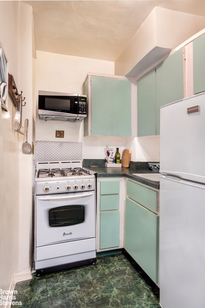 Real estate property located at 225 36TH #5C, New York, Murray Hill, New York City, NY