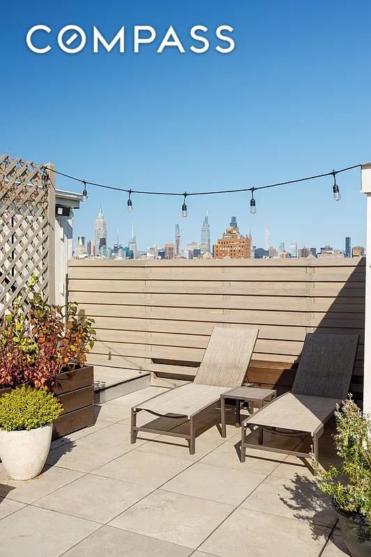 Real estate property located at 300 4th #1A, New York, East Village, New York City, NY