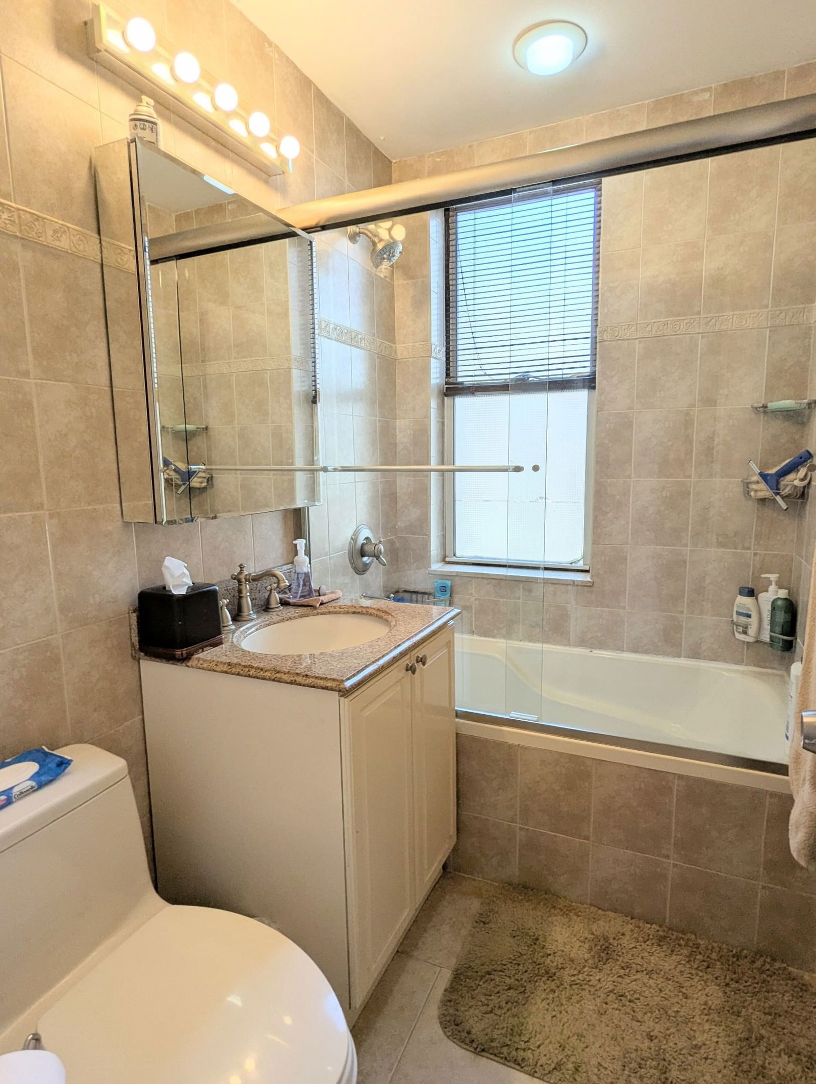 Real estate property located at 9707 4th #4R, Kings, Fort Hamilton, New York City, NY