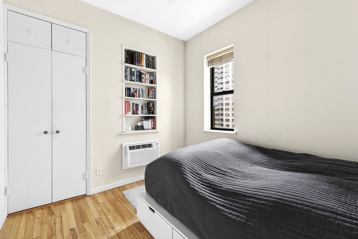 Real estate property located at 415 80TH #4L, New York, Yorkville, New York City, NY
