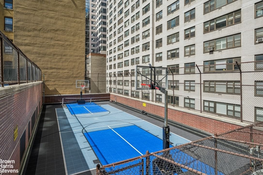 Real estate property located at 422 72ND #28D, New York, Lenox Hill, New York City, NY