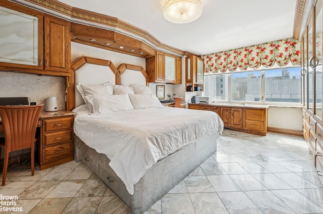 Real estate property located at 422 72ND #28D, New York, Lenox Hill, New York City, NY