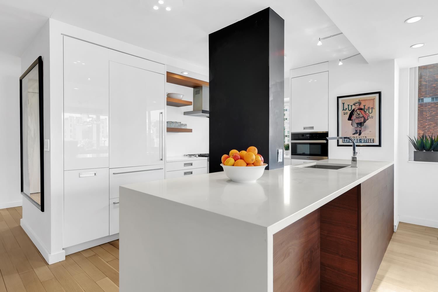 Real estate property located at 45 67TH #9H, New York, Lincoln Square, New York City, NY